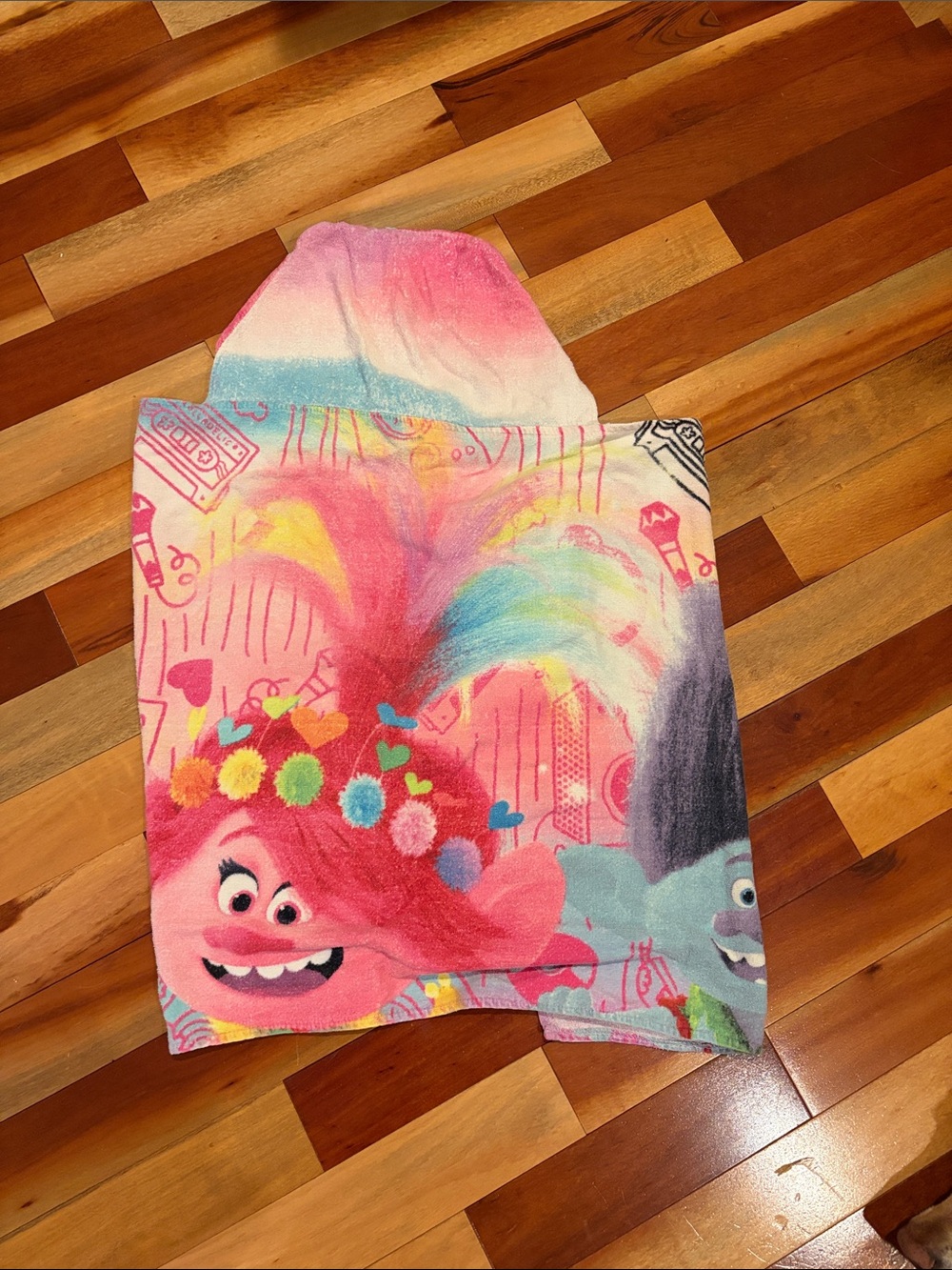 Trolls Kids Hooded Towel